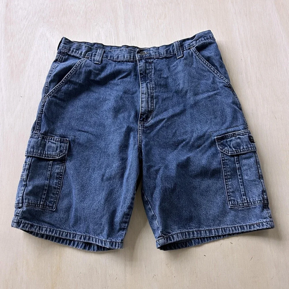 Wrangler Denim Cargo Shorts Mens 38 Blue Medium Wash Relaxed Fit 9 Inseam Summer